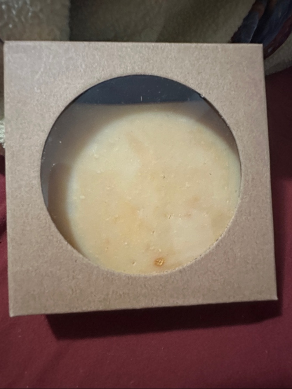 Coconut oil Handmade Soap 

Scent - Lightly scented with Lemon